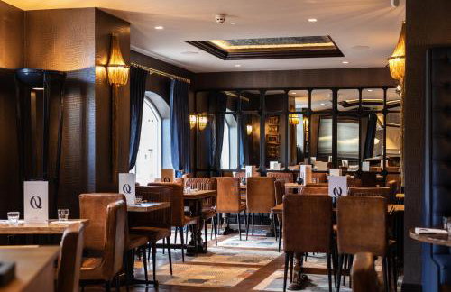 The Queens Head, Parkside Apartment 1 - Photo 17