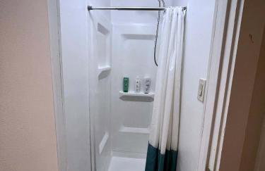 Union Square Studio 4 with Shower - Shared toilet - Foto 11