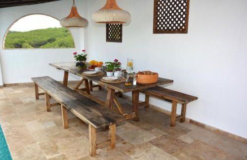 Masia La Morera autenticidad renovada 100 porcien a 10 minutos de Sitges en coche 12 huespedes Piscina Aire Aconc 6 Suites Apertura 15 Julio 2025 - Foto 10