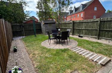 Dovefield House - Modern 3 Bed Home from Home - Alton Towers, Uttoxeter Races - Foto 39