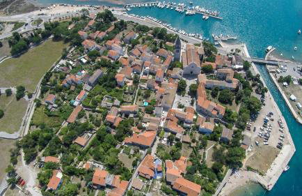 Lovely 15th Century Apartment in Osor - Foto 32