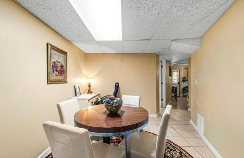 20Miles from Atlanta Pet Friendly Private Backyard - Foto 3