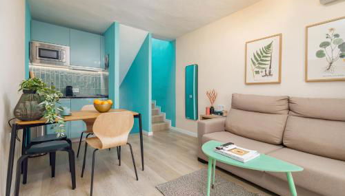 Beachfront Tiffany Design Apartment - Photo 5