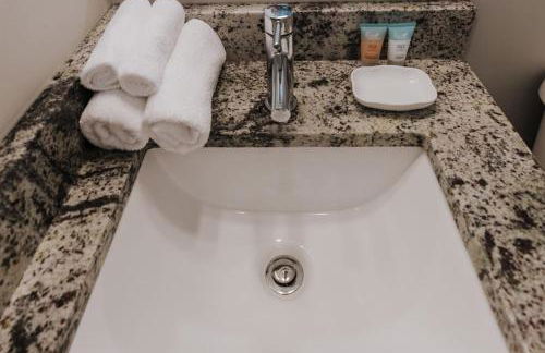 6 modern apts near nightlife & attractions - Foto 21