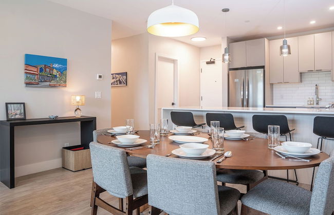 Northern Exposure by Revelstoke Vacations - Photo 8