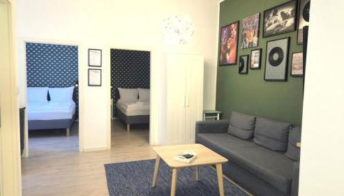 Modern Gesundbrunnen Flat Sleeps 6 Guests - Foto 3