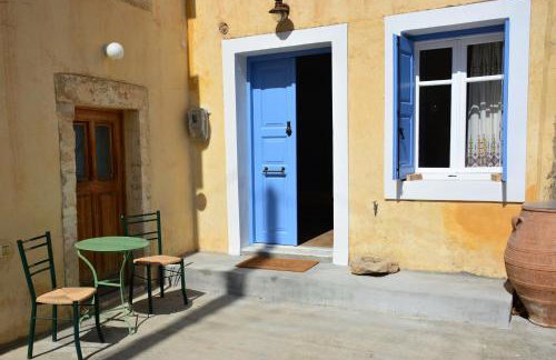 Vori`s blue door country house - Photo 1