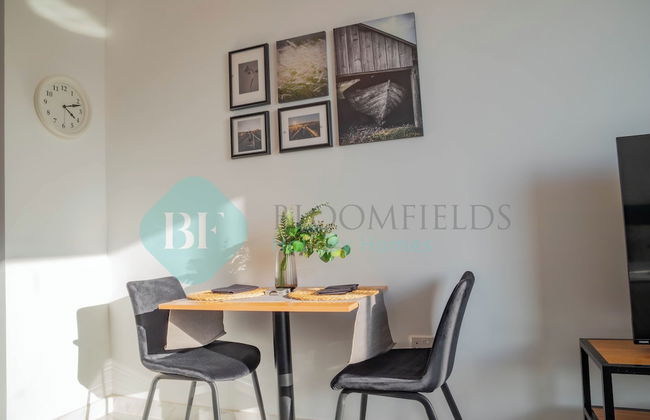 Bloomfields Stunning STU in Oasis Masdar - Photo 4