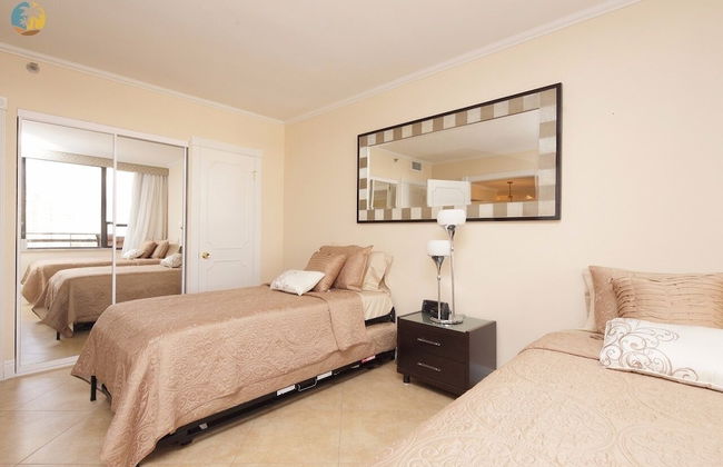 Alexander 1620 3 Bedroom Apts by RedAwning - Foto 11