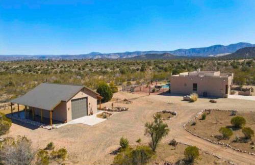 Stargazers Private Paradise with Pool and Hot Tub! - Foto 51