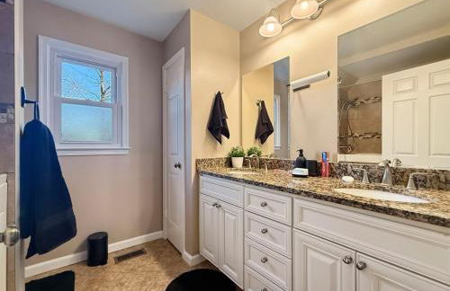 Spacious Home Near UMD and DC - Foto 45