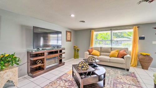 Peaceful Venice Villa w/ Patio - 2 Miles to Beach! - Foto 4