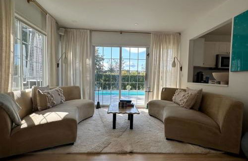 Quiet Luxury in the Heart of the Hamptons - Foto 7