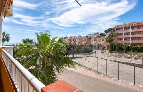 2 bedrooms with pool, terrace and balcony - Photo 25