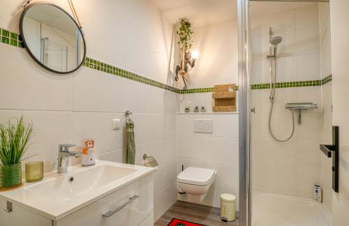 Zuarin Seeblick - Ganzes Apartment direkt am Schlossgarten von Schwerin mit Dschungelfeeling - Foto 4