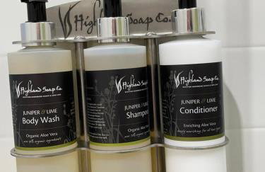 The Cabin, Stronua. A beautiful 1 bedroom cabin. - Foto 9