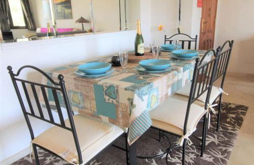 Fabulous 2 bed apartment on Las Ramblas Golf - Foto 9