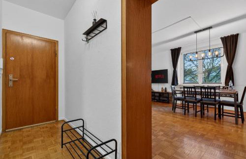 Großzügiges Industrie Design Apartment für bis zu 6 Personen, Nähe Messe und DUS, verkehrsgünstig - Familien, Gruppen und Firmen - Foto 3