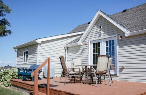 Cordova Farmhouse - 7 Minutes from the Ark! - Foto 55