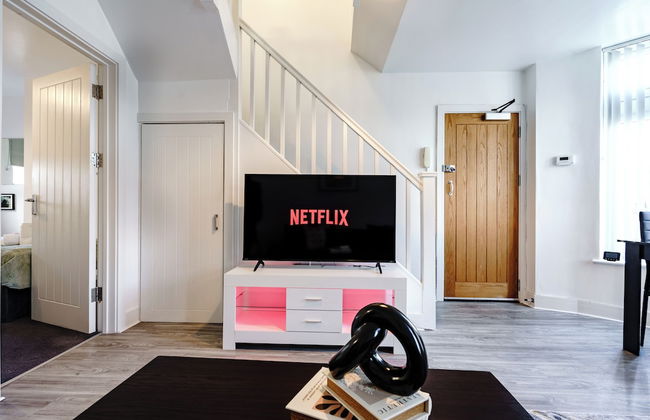 Whitchurch 2 Bedroom Flat near Hospital - Foto 18