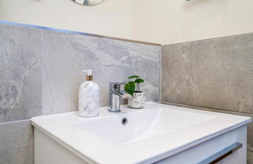 Two Waters 4bed Luxury Business and Retreat - Photo 40