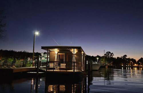 Panama Float Home Riverfront Fire Pit - Foto 6