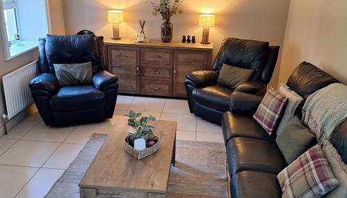 White Mountain Cottage - Photo 1