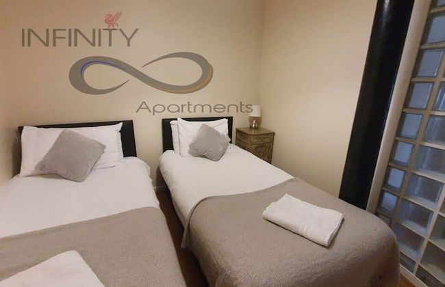 Contractor Bookers at Infinity Apartments - Foto 2