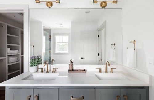 Brand New Luxury Home near Downtown - Foto 9