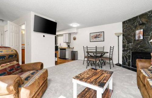 Moose Meadows- Near the airport, centrally located - Foto 15