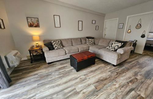 Spacious 3 bedroom Condo Close to Weirs Beach!! - Foto 2