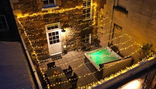 Dream Stays Bath - Trim Street Townhouse with Hot tub - Foto 1