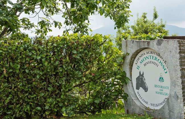 Unique Holiday Experience in Greenery near Lake - Foto 30