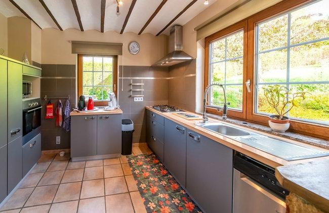 Holiday Home With hot tub in Vielsalm - Foto 8