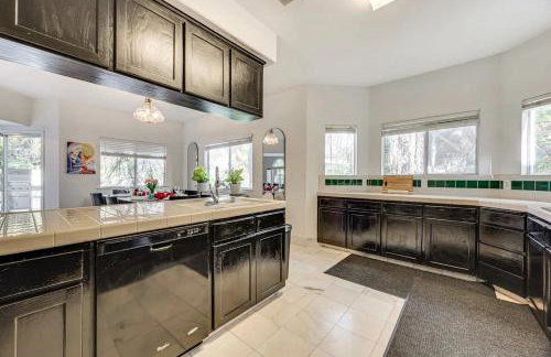 Rudraksha-5BR Luxury,3Bath, NE Fresno, Shopping, Dining, Medical, Tourist Attractions - Foto 7