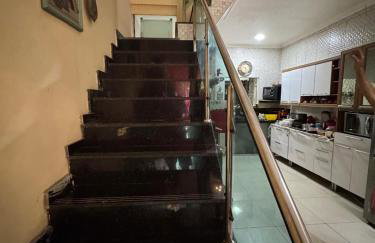 CASA DE DOIS PAVIMENTOS COM SUITEs - Foto 22