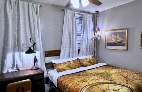 Comfy, Close to Downtown with Lake & Lift Bridge Views - Foto 28