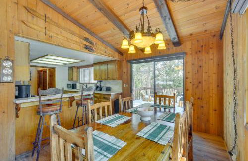 2 Mi to Snow Summit Skiing Big Bear Cabin with Deck - Foto 2