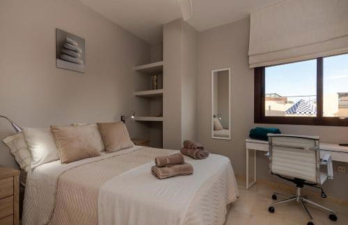 Bellavista Marbella - Stunning Beachside Luxury Penthouse Apartment - Photo 16