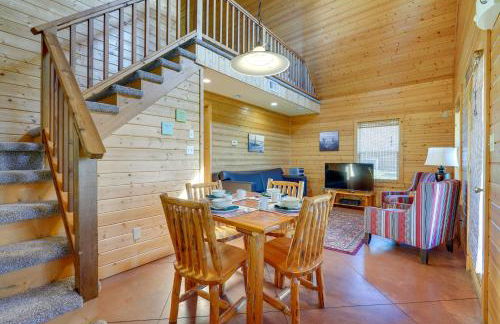Cozy Columbia Cabin with Shared Lake Dock! - Foto 3