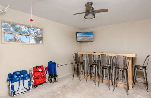 Modern Vacation Home 3BR 1BTH Close to Gulf Beach - Foto 40