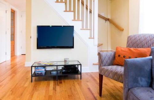 3BR Beautiful Remodeled Victorian w/ Beach Locker - Foto 11