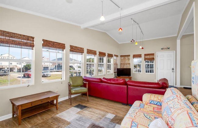 Garden City Beach House Escape! - Foto 52