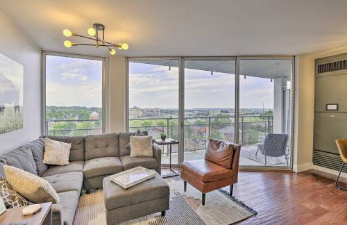 7th-Floor Omaha Condo with Balcony and Park Views - Foto 5