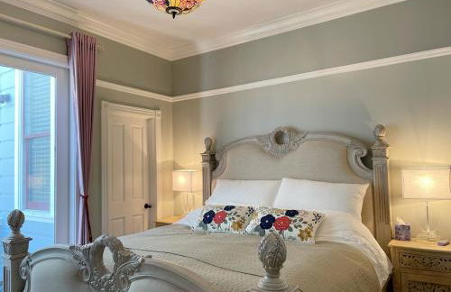 Totally Renovated Victorian House in Center SF! - Foto 71