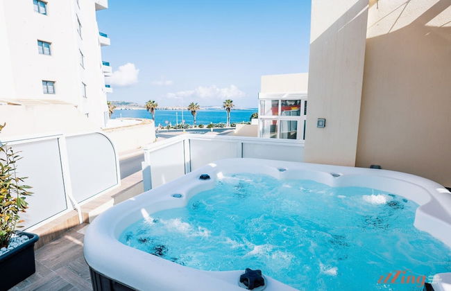 A Luxury Villa by the sea - Foto 23