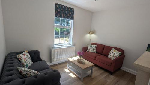 South Lodge, Countryside views near Kingscote Barn - Foto 4