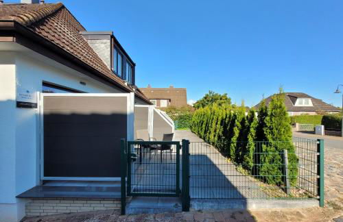 Moderne 1 Zimmer Ferienwohnung mit Sonnenterrasse und Parkplatz, in ruhiger Lage, nur wenige Gehminuten zum Ostsee Sandstrand - Foto 20