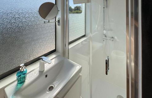 Gorgeous Ship In Havelsee Ot Kützkow - Foto 12