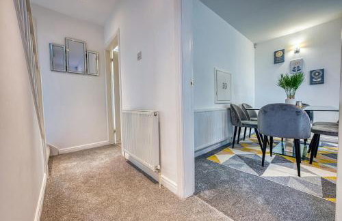 Modern 3 Bedroom 2 Bath House with Parking, Wednesbury, Birmingham - Foto 17